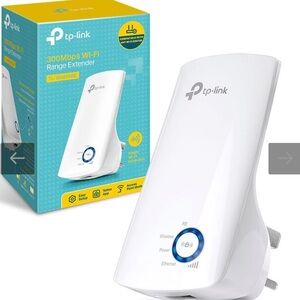 TP-Link Blue and White Wi-Fi Range Extender